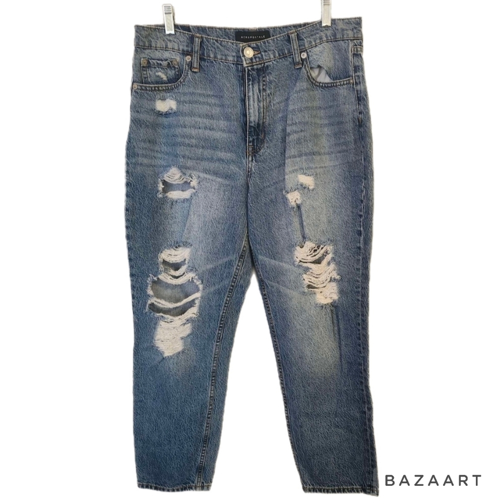 Aeropostale Distressed Jeans